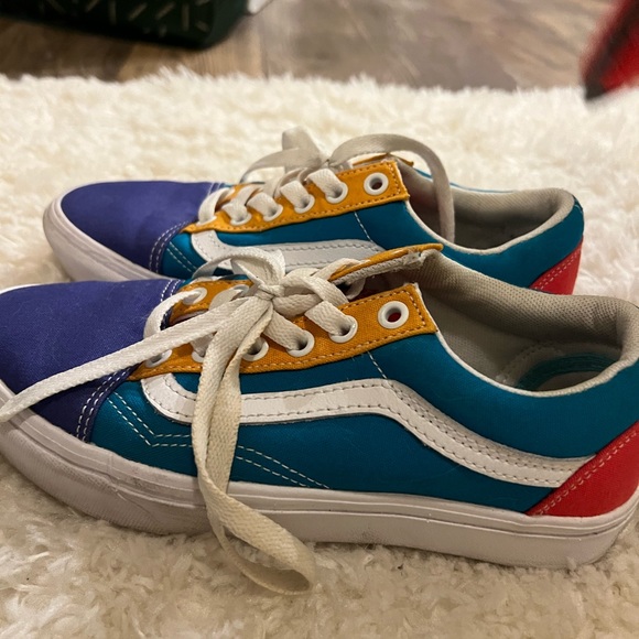 Women’s colorblock vans - Picture 2 of 6
